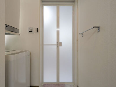 左手　ガス乾燥機