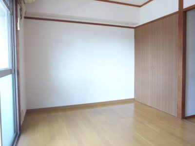 ６階　洋室