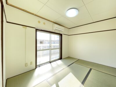 エアコン備え付け