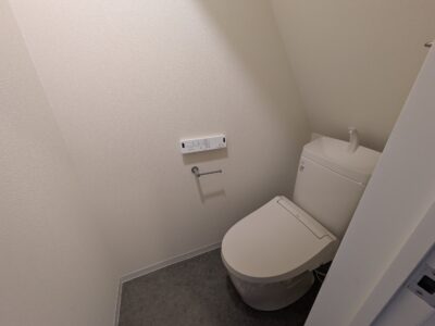各個室トイレ